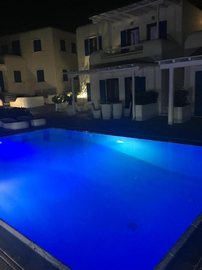 Myconian Sky Suites In Town Mykonos Town ภายนอก รูปภาพ