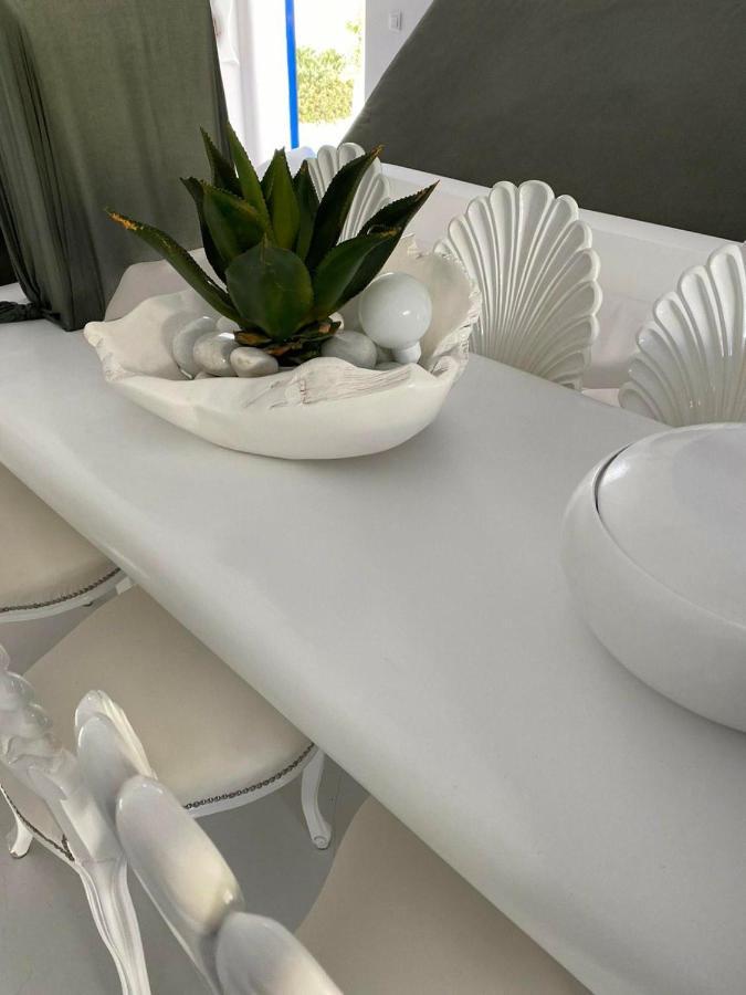 Myconian Sky Suites In Town Mykonos Town ภายนอก รูปภาพ