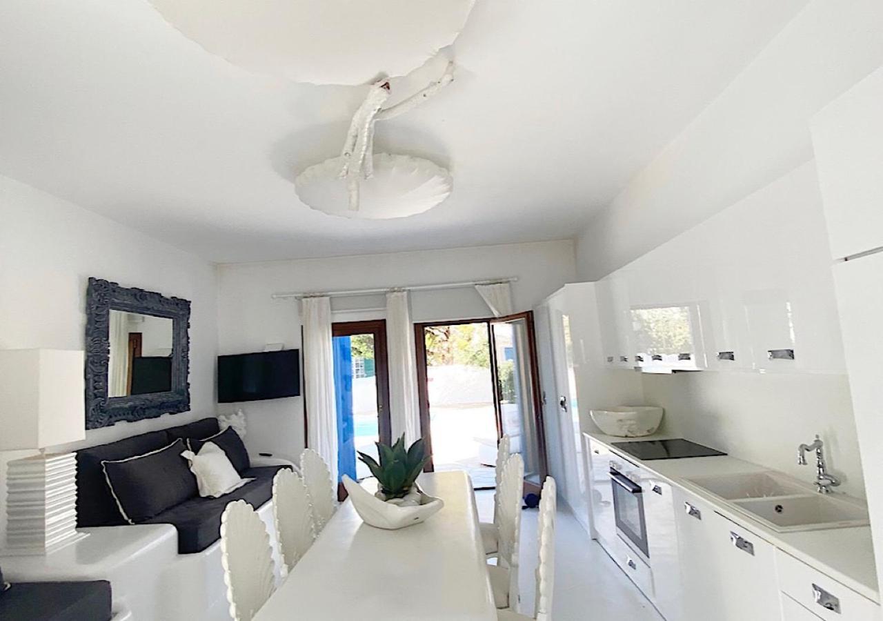 Myconian Sky Suites In Town Mykonos Town ภายนอก รูปภาพ
