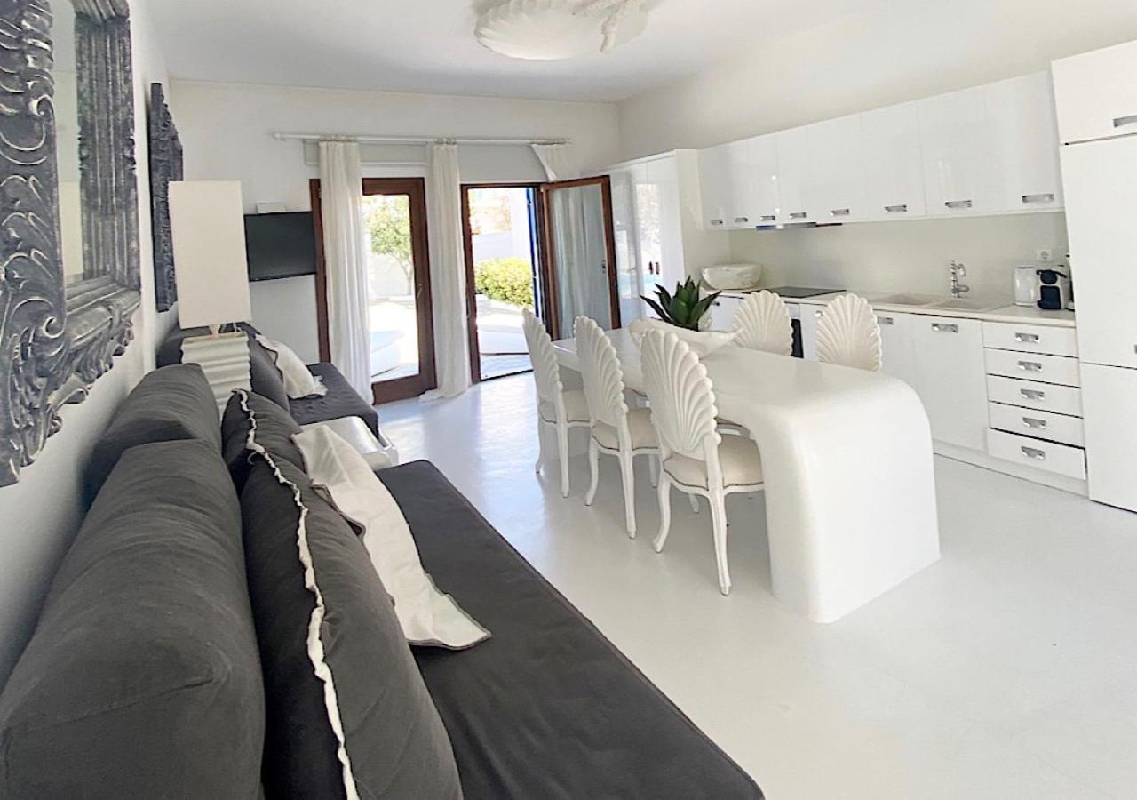 Myconian Sky Suites In Town Mykonos Town ภายนอก รูปภาพ