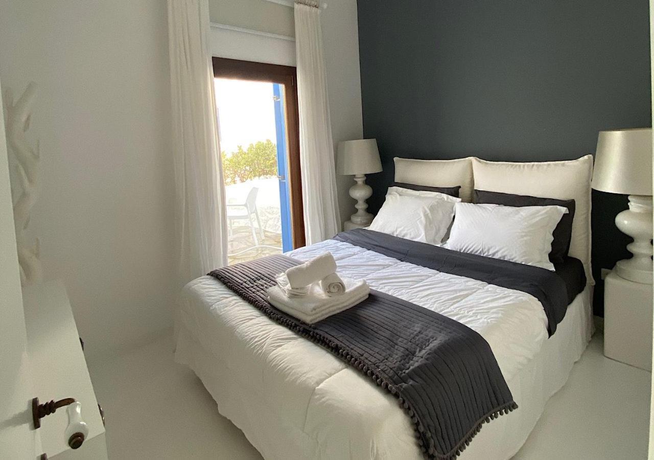 Myconian Sky Suites In Town Mykonos Town ภายนอก รูปภาพ