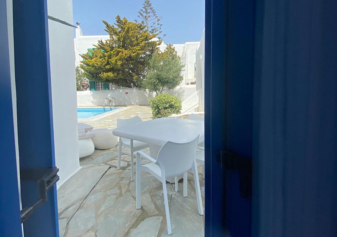 Myconian Sky Suites In Town Mykonos Town ภายนอก รูปภาพ