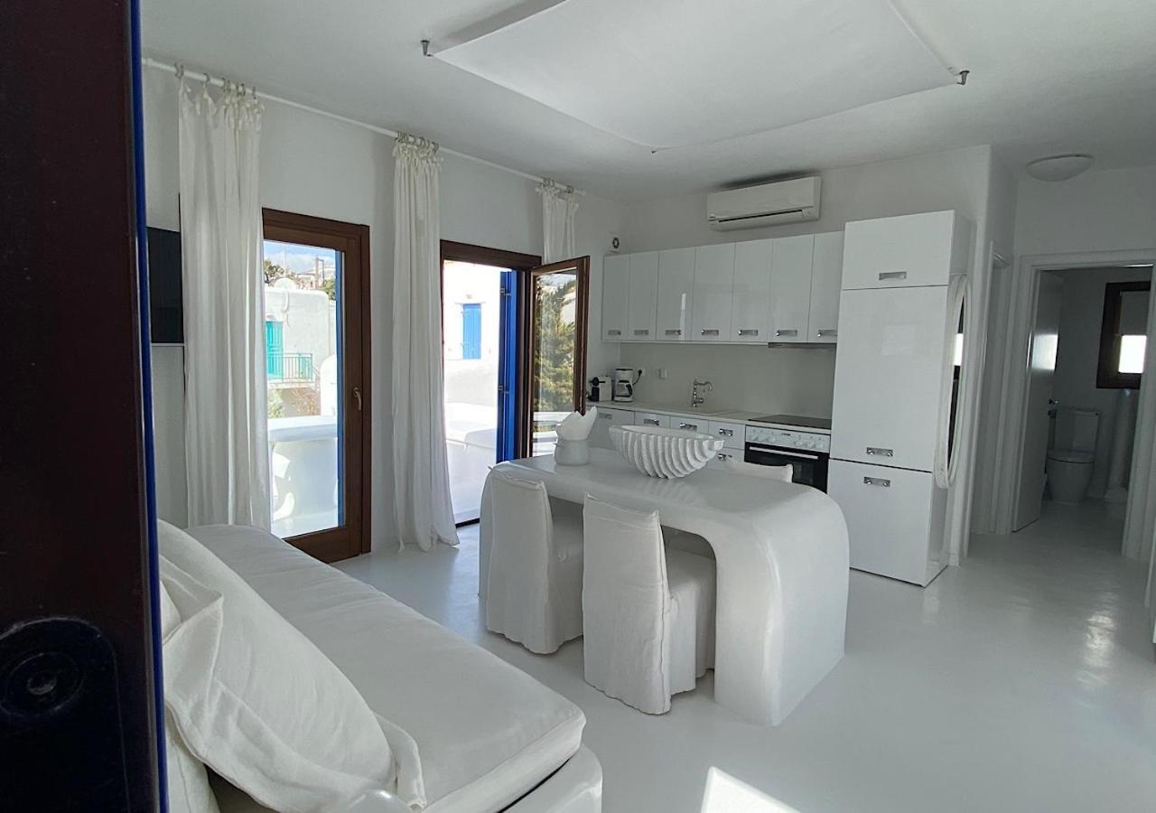 Myconian Sky Suites In Town Mykonos Town ภายนอก รูปภาพ