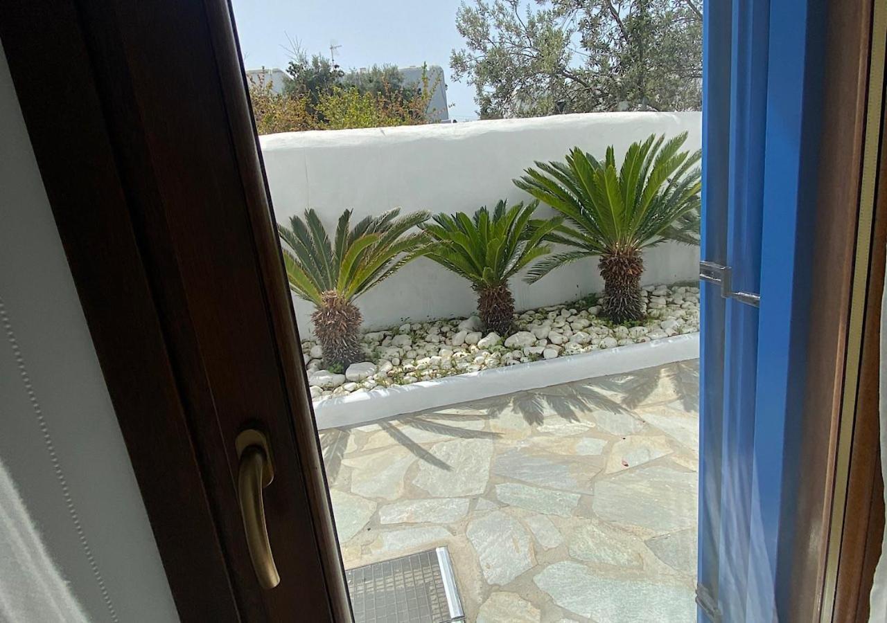 Myconian Sky Suites In Town Mykonos Town ภายนอก รูปภาพ